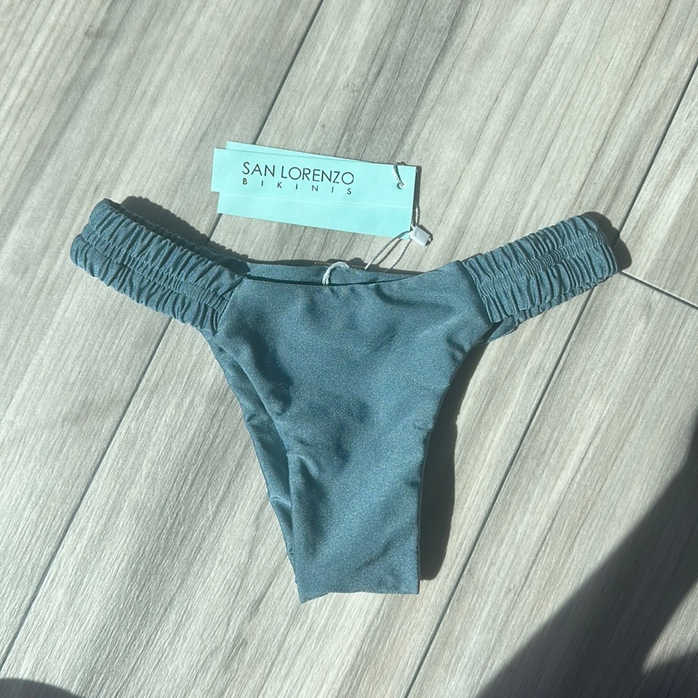 NWT San Lorenzo Bottoms